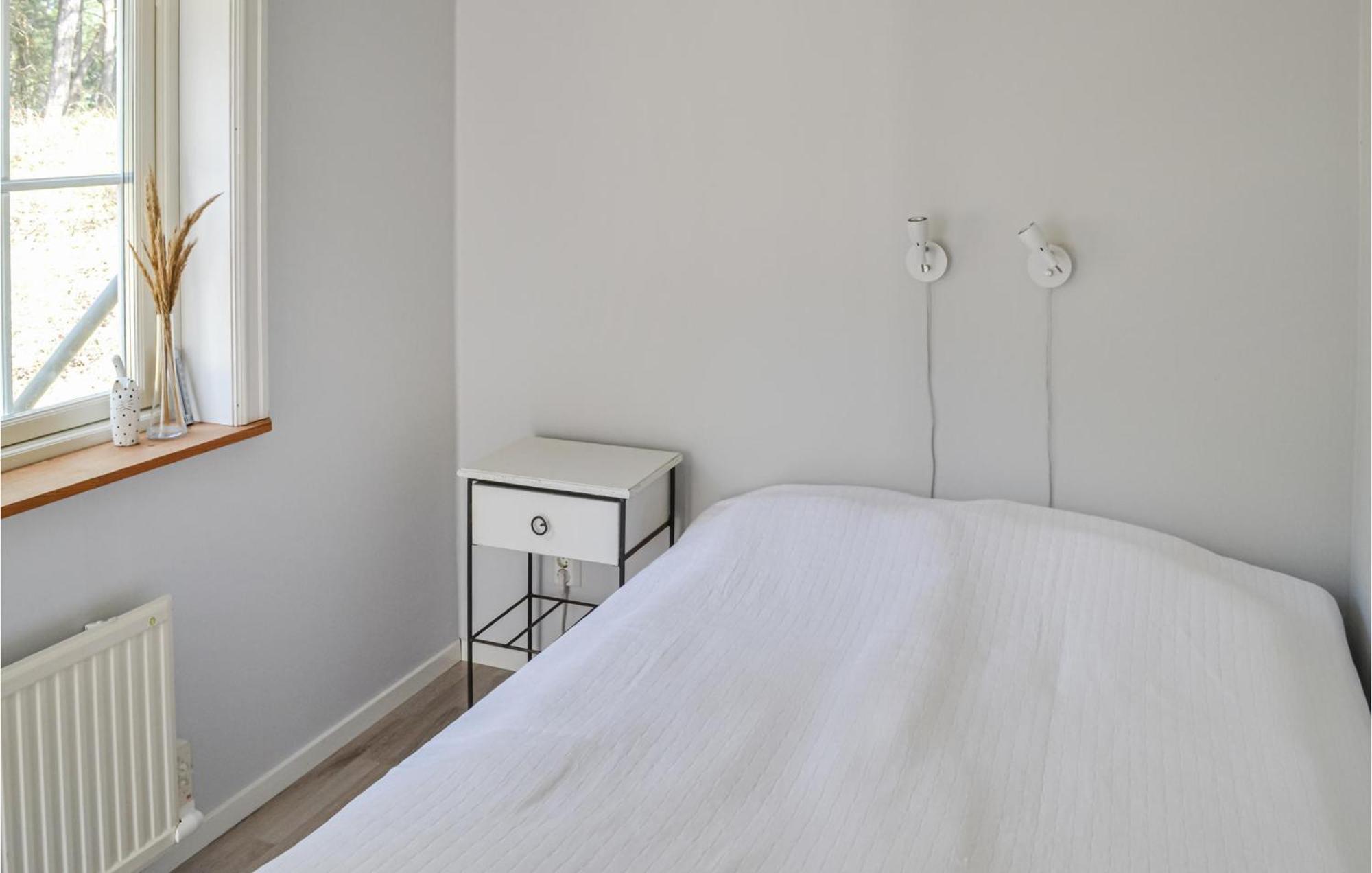 Gorgeous Home In Borrby With Wifi Eksteriør bilde