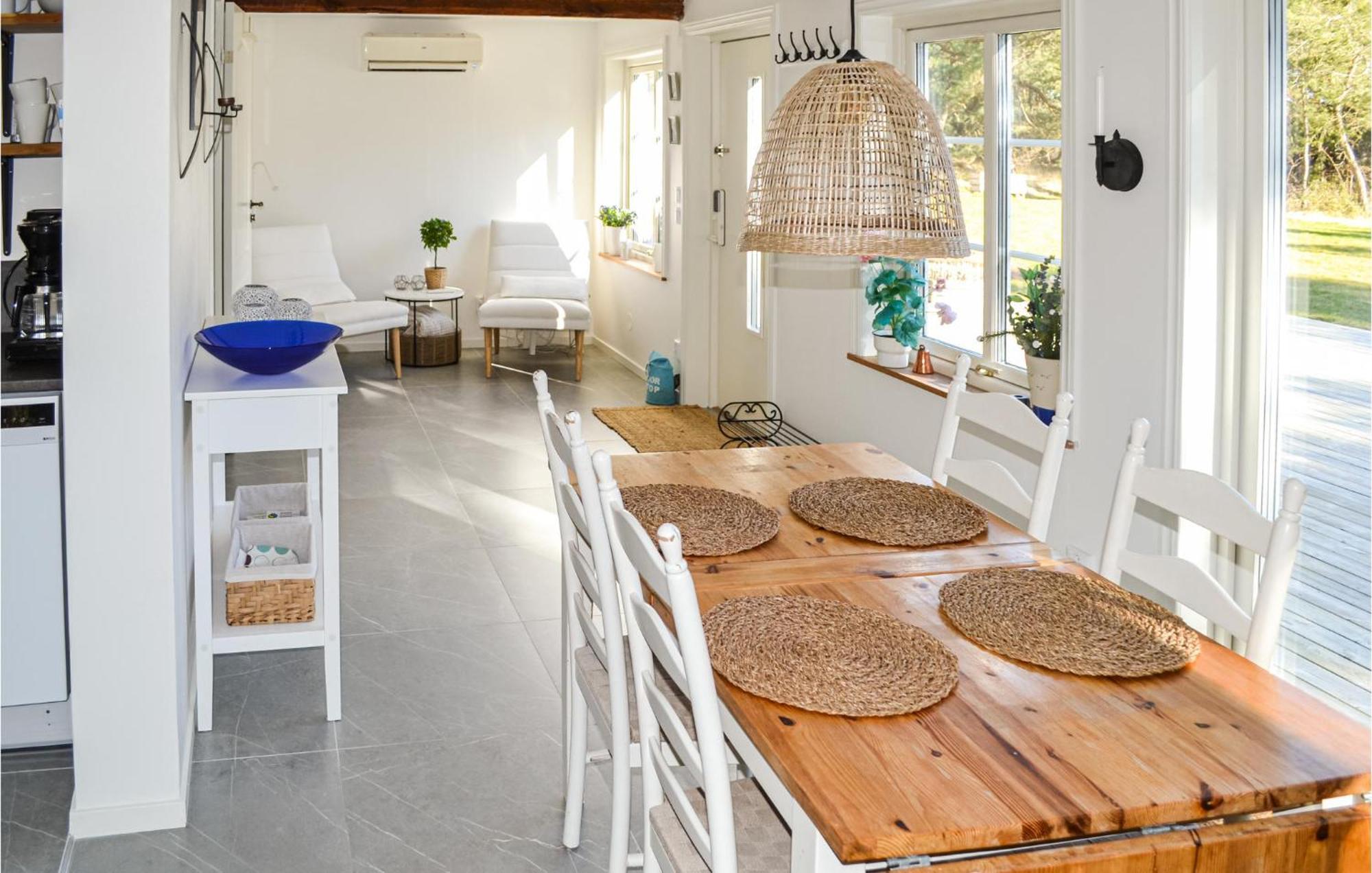 Gorgeous Home In Borrby With Wifi Eksteriør bilde